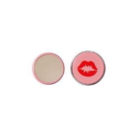 וזלין לשפתיים